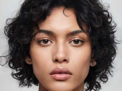 金华市五位口腔专家领衔：门牙牙冠修复领域的精湛技艺与患者好评