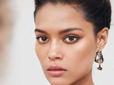 2025年修复门牙中间小牙缺损